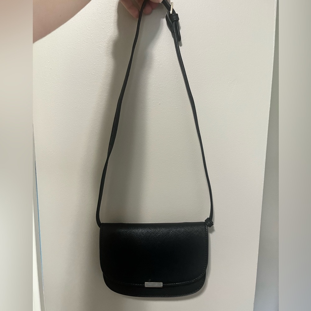 Black Going Out Purse - EUC